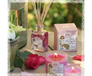 Bougie GM " Petite marchande de fleurs "